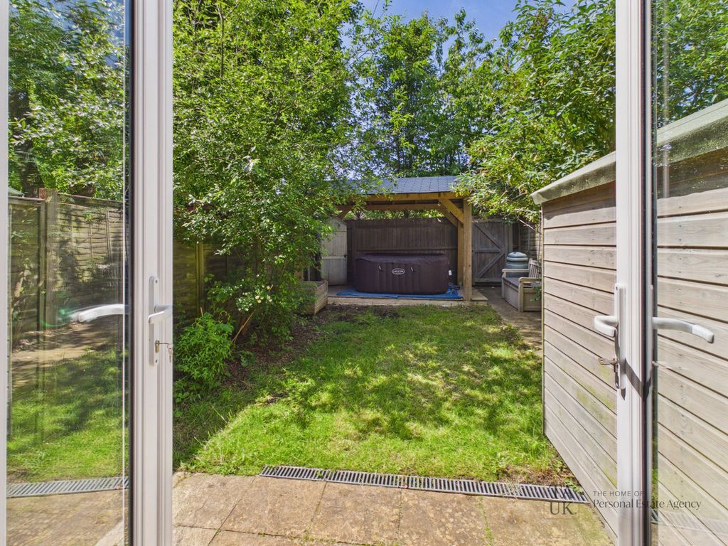 Property photo 3 of 16