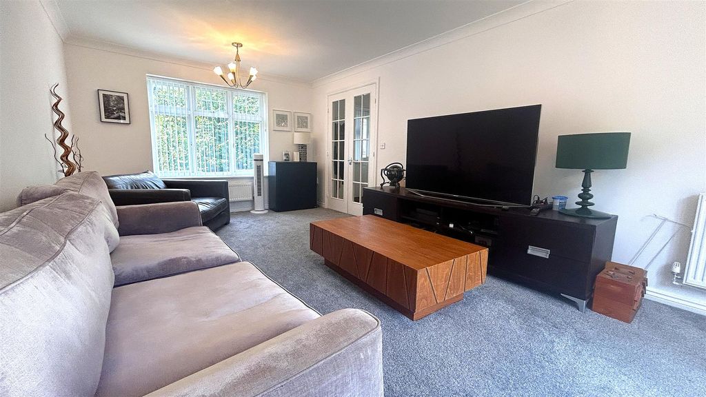 Property photo 2 of 19 4.Jpg