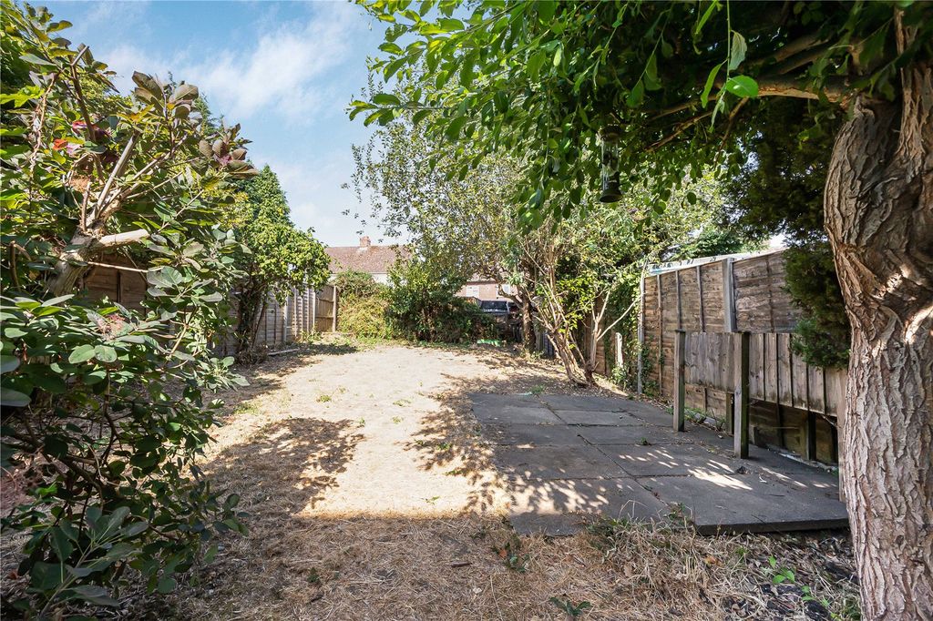 Property photo 3 of 10 Picture No. 06