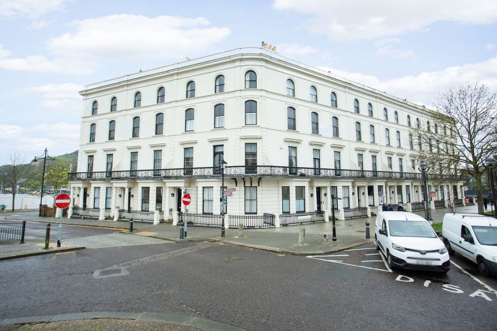 Property photo 1 of 11 Picture 1