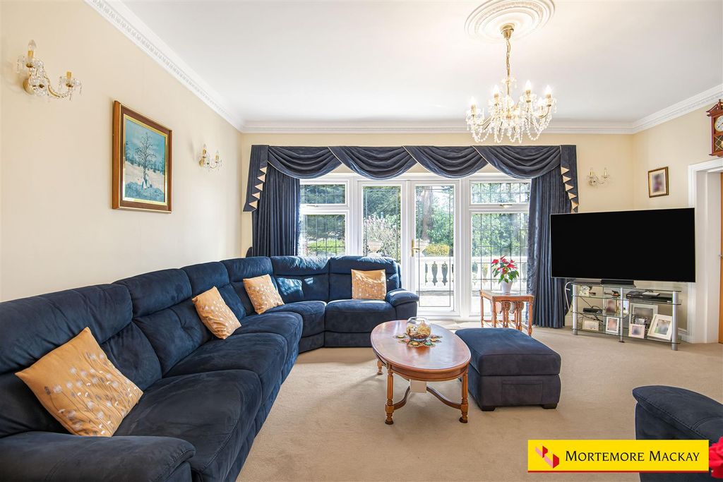 Property photo 3 of 29 18_77263_Watermarked.Jpg