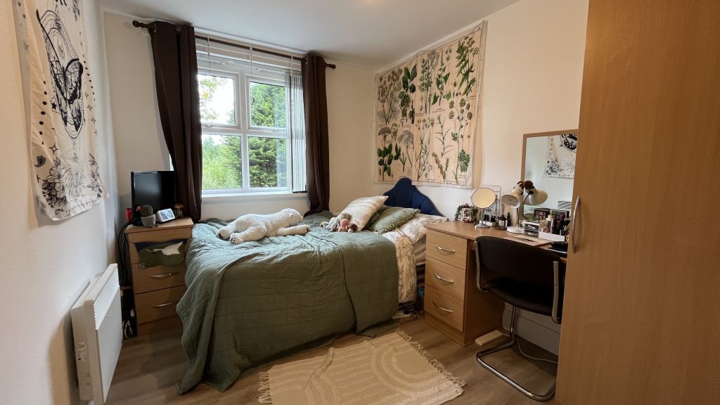 Property photo 3 of 7