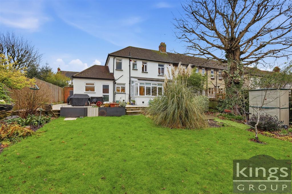 Property photo 2 of 24