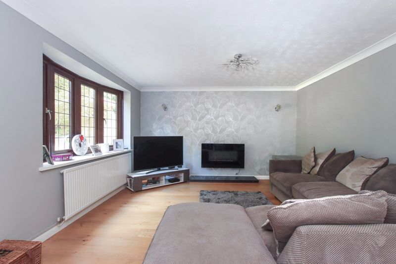 Property photo 2 of 19 Photo 8