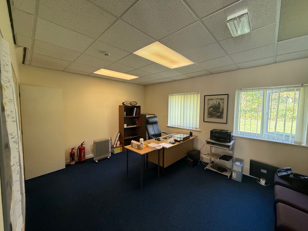 Property photo 3 of 6