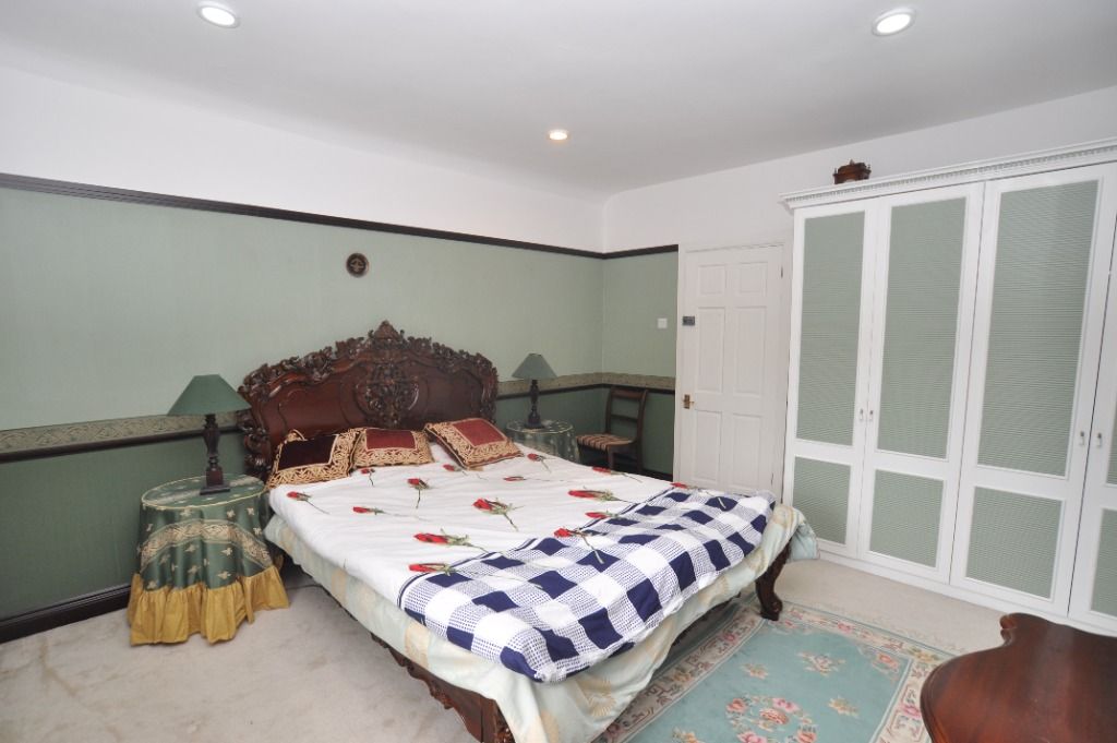 Additional image 11 of 5 bed detached house for saleLondon Road, Luton LU1