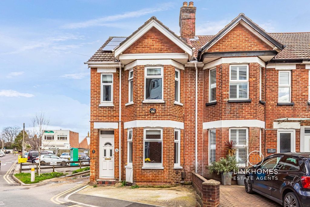 Property photo 1 of 23