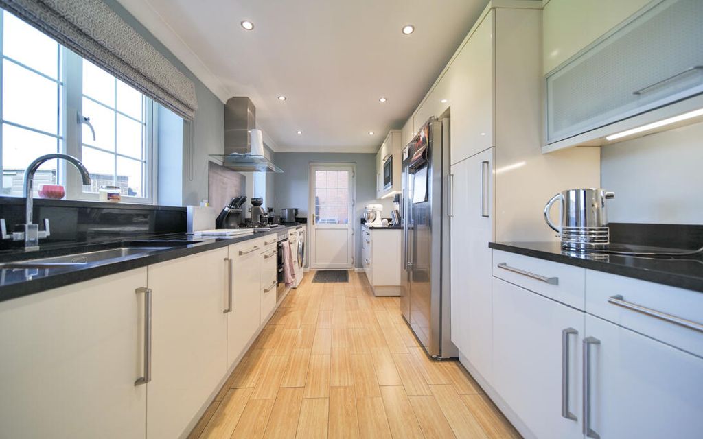 Property photo 3 of 20 P1073417.Jpg