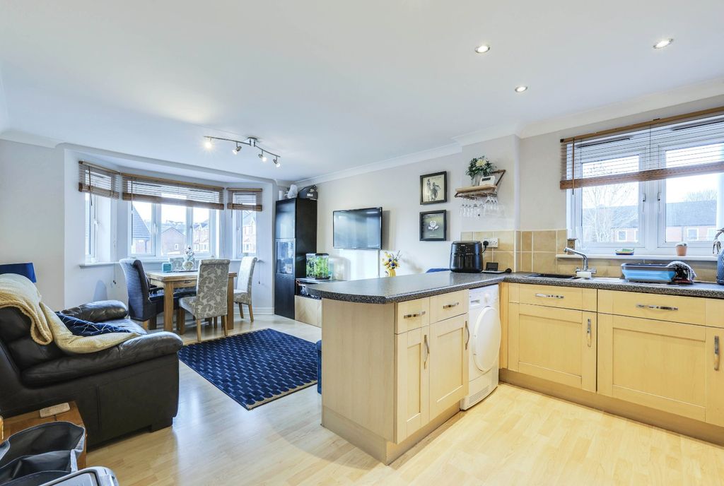 Property photo 2 of 10 Picture No. 03