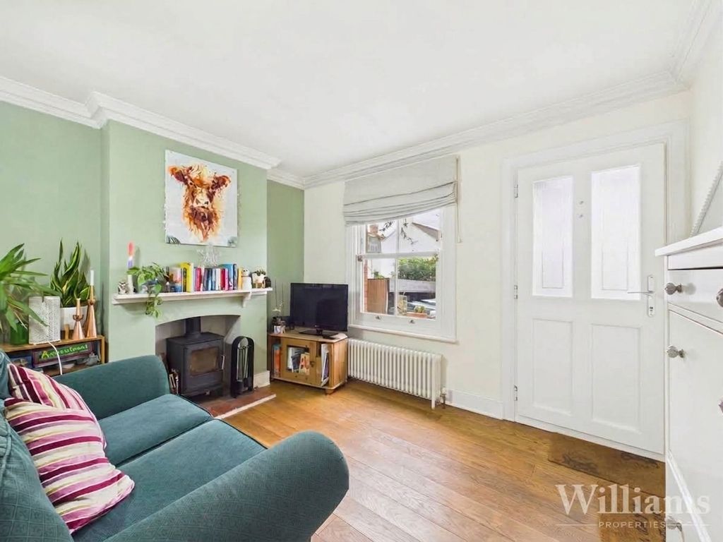 Property photo 3 of 14