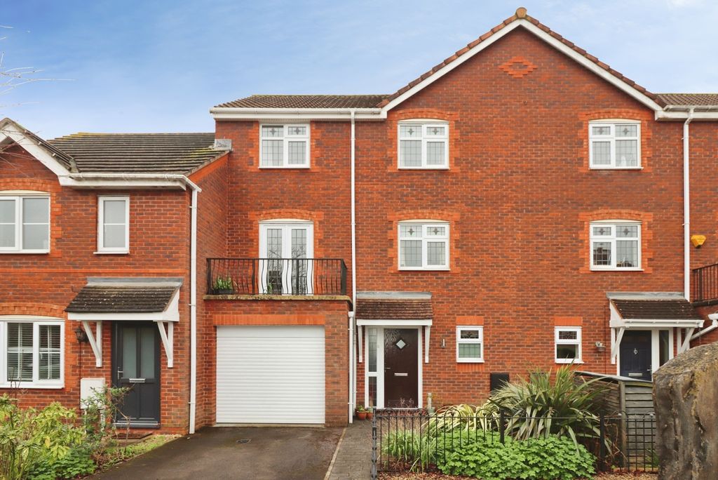 Property photo 1 of 20 Pbox-Img.Jpg