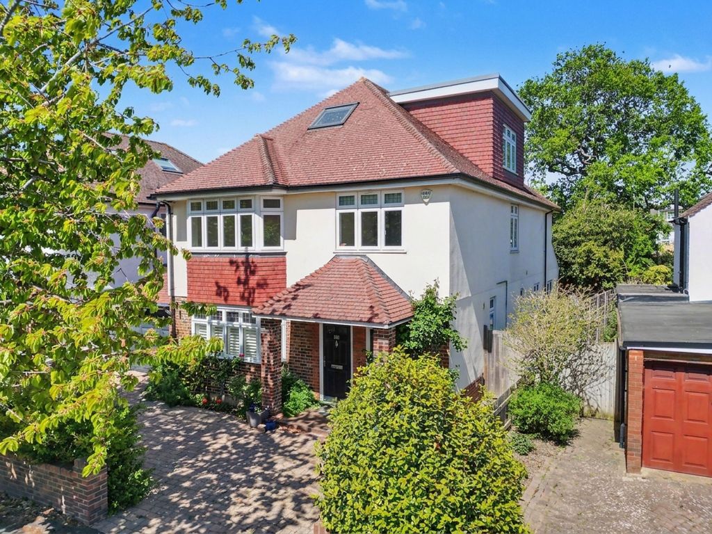 Property photo 1 of 39