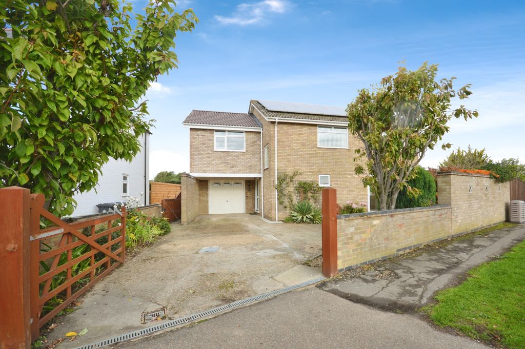 Property photo 1 of 13