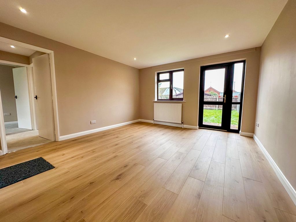 Property photo 3 of 18 Front