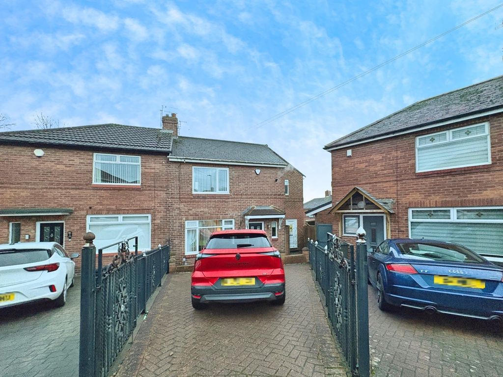 Property photo 2 of 16 Picture No. 02