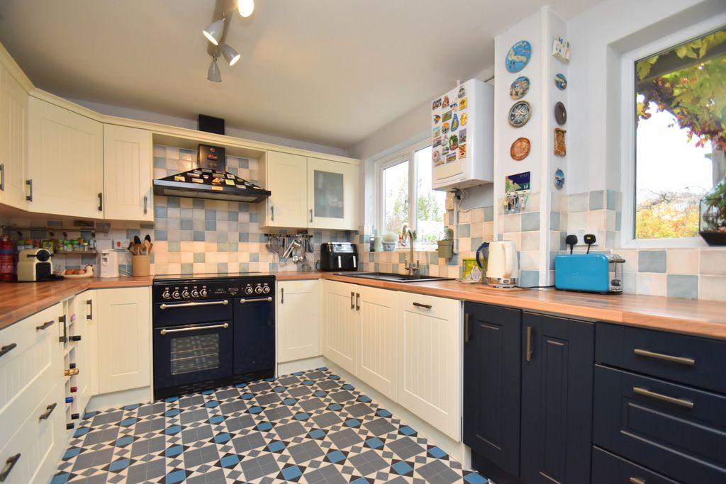 Property photo 3 of 29 Dsc_0221