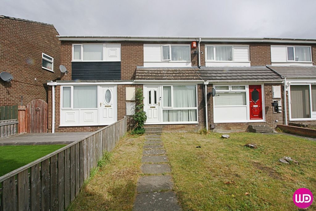 Property photo 1 of 11