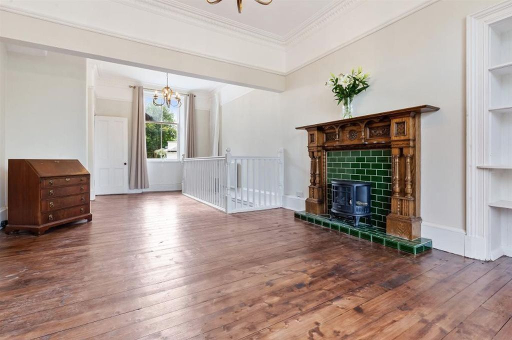 Property photo 3 of 23 Screenshot 2025-04-04 115952.Jpg