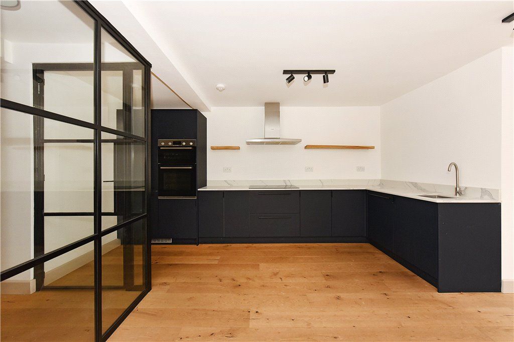 Property photo 2 of 14 Picture No. 09