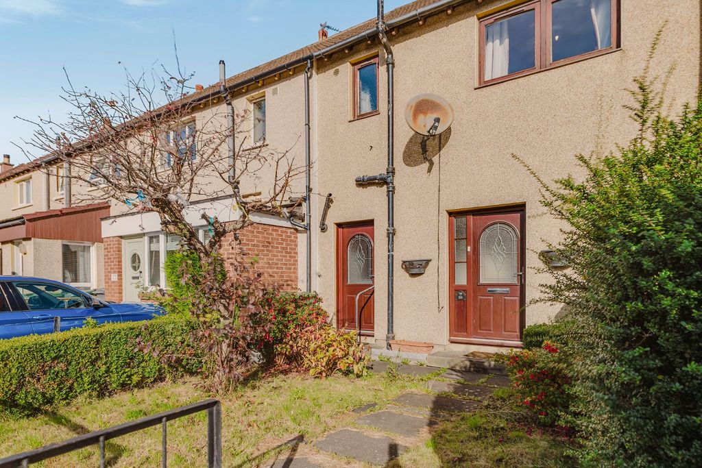 Property photo 1 of 17 5528292