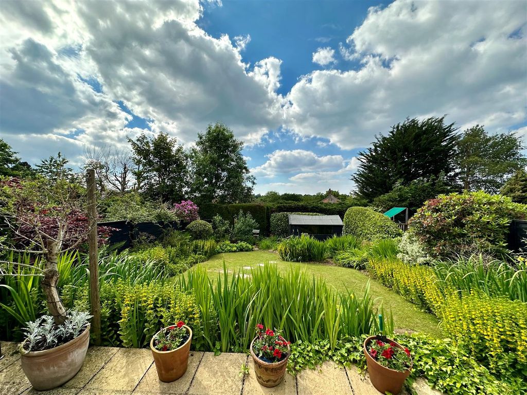Property photo 2 of 15