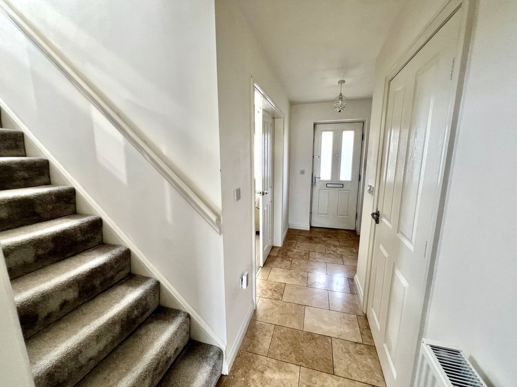 Property photo 2 of 21 Img_4085