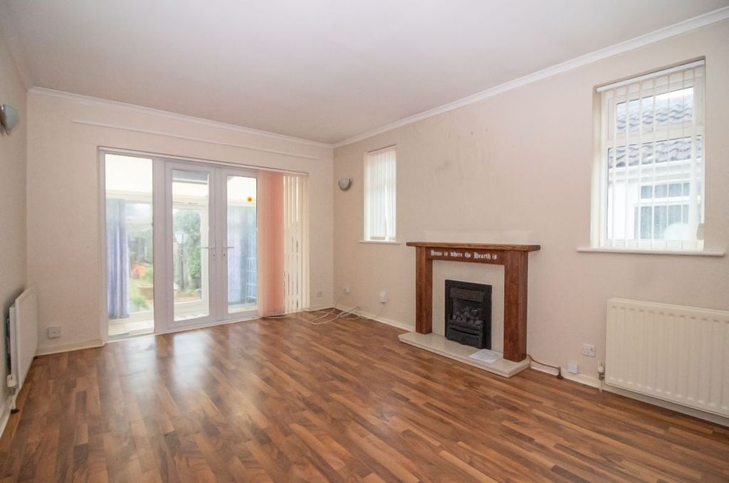 Property photo 3 of 20