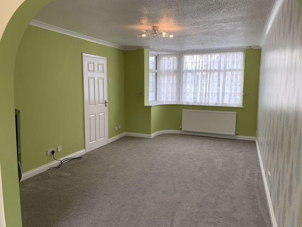 Property photo 2 of 21 Pic 5.Jpg