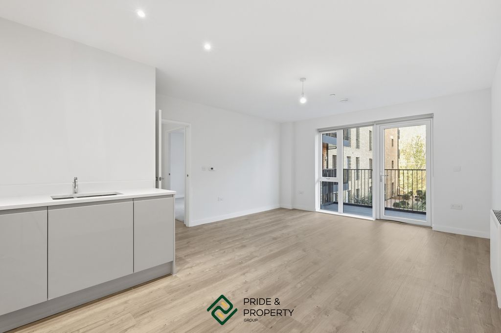 Property photo 3 of 42 Living Area