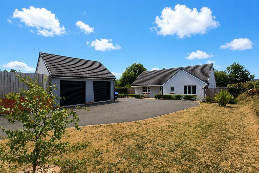 Property photo 1 of 14 Picture No. 46