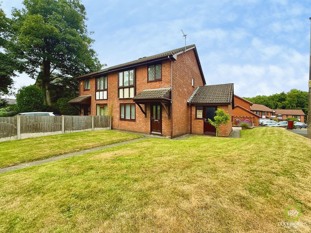 Property photo 1 of 12