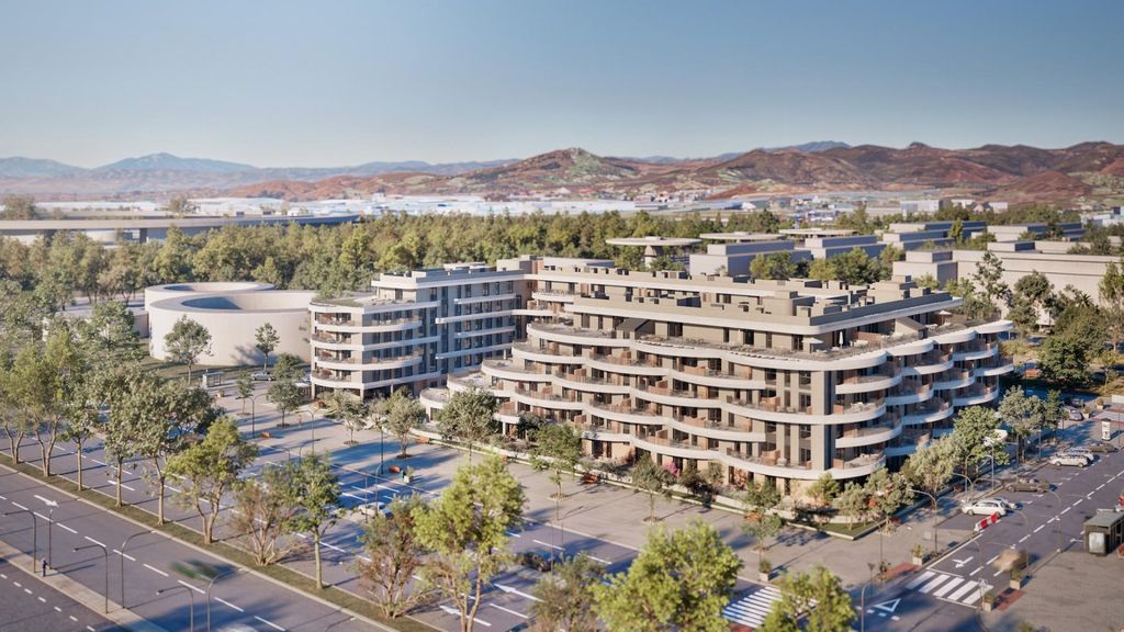 Property photo 1 of 64