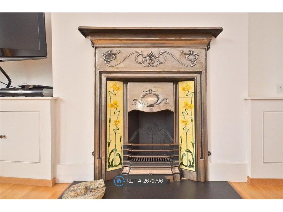 Property photo 2 of 9 Lounge