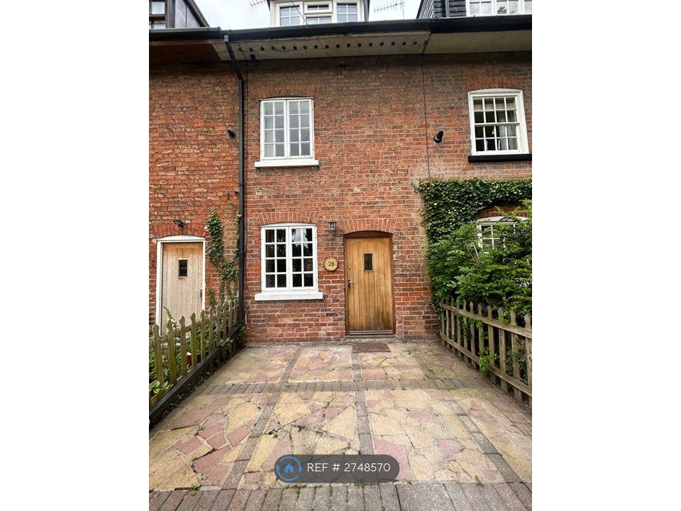 Property photo 2 of 12