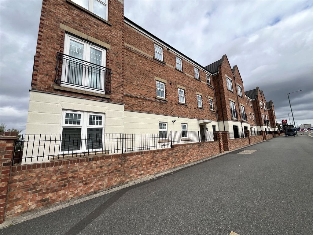 Property photo 2 of 13 Picture No. 12