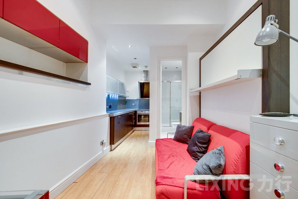 Property photo 2 of 11