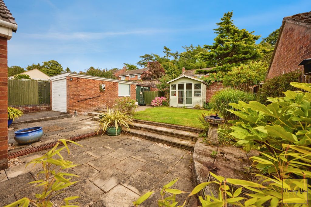 Property photo 2 of 17 Photo 2