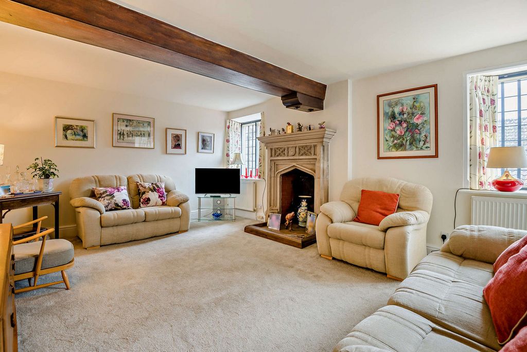 Property photo 3 of 30