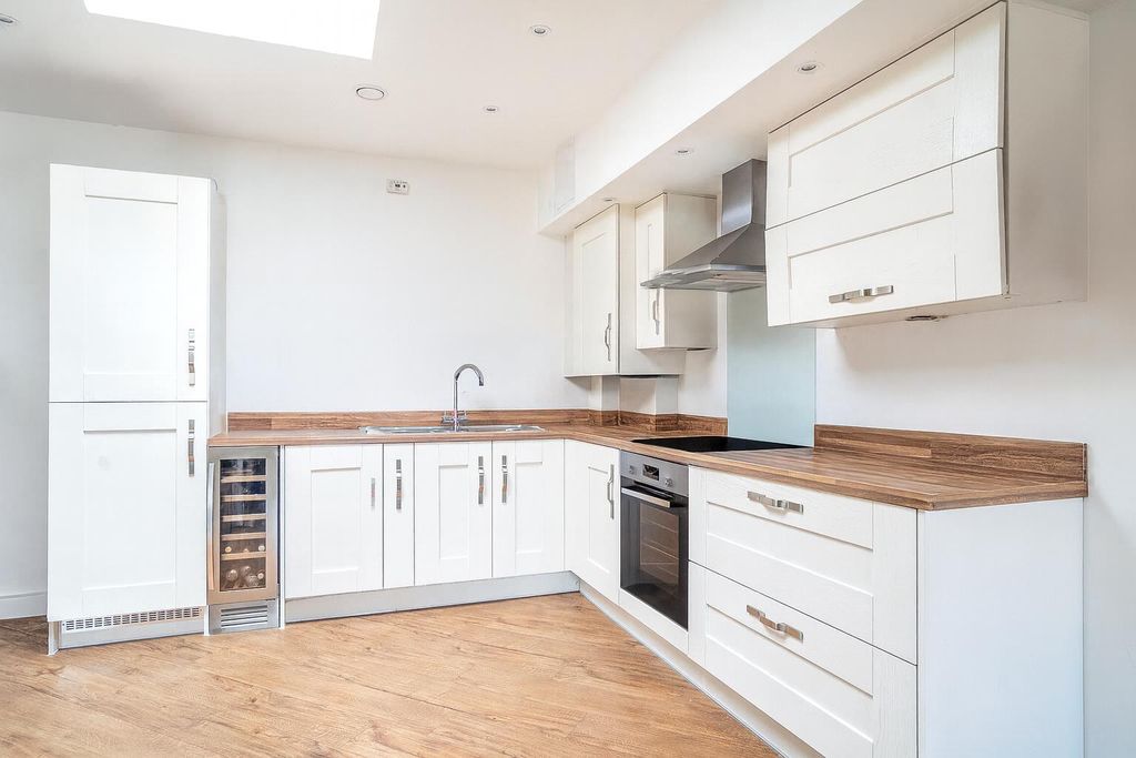 Property photo 3 of 6 Bh3.Png