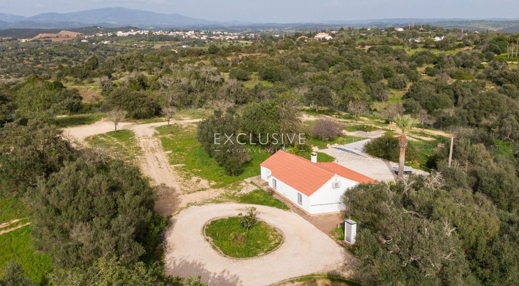 Property photo 2 of 30