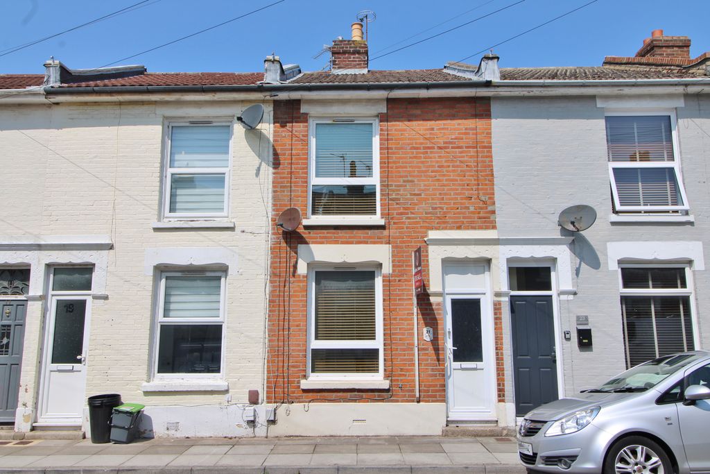 Property photo 1 of 17