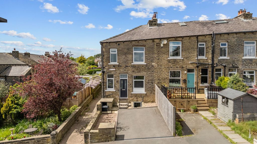 Property photo 1 of 31