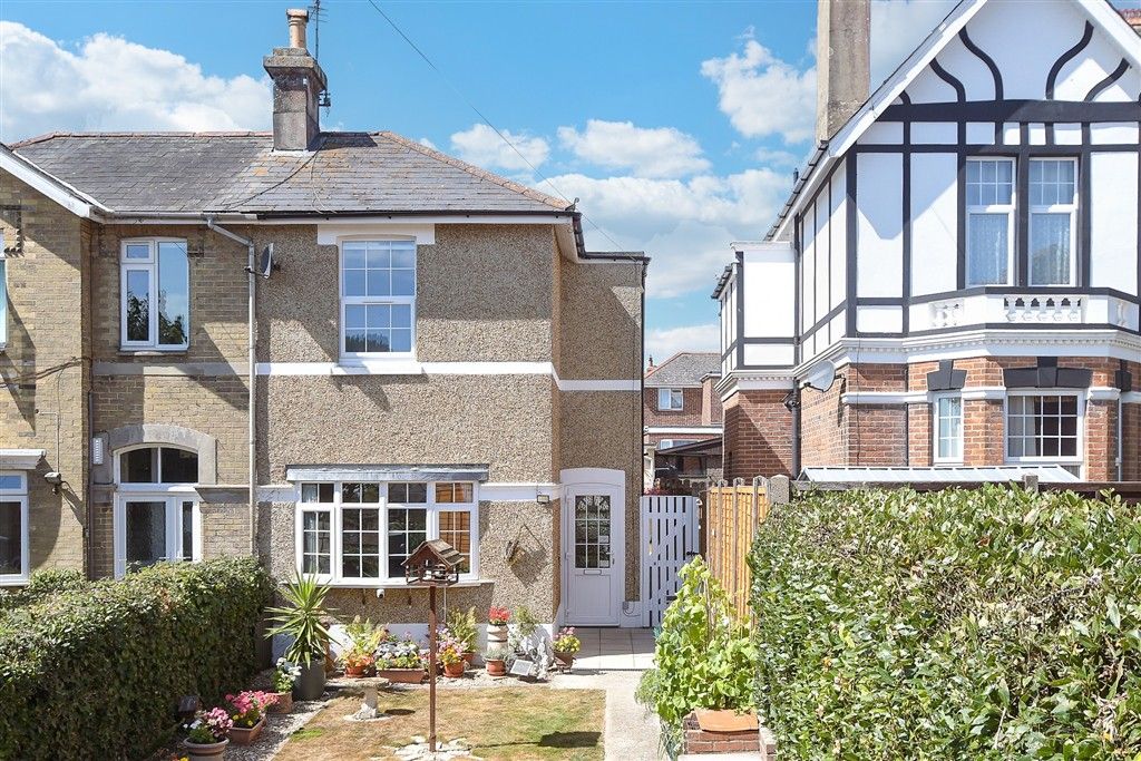 Property photo 3 of 18 External (Brochure)