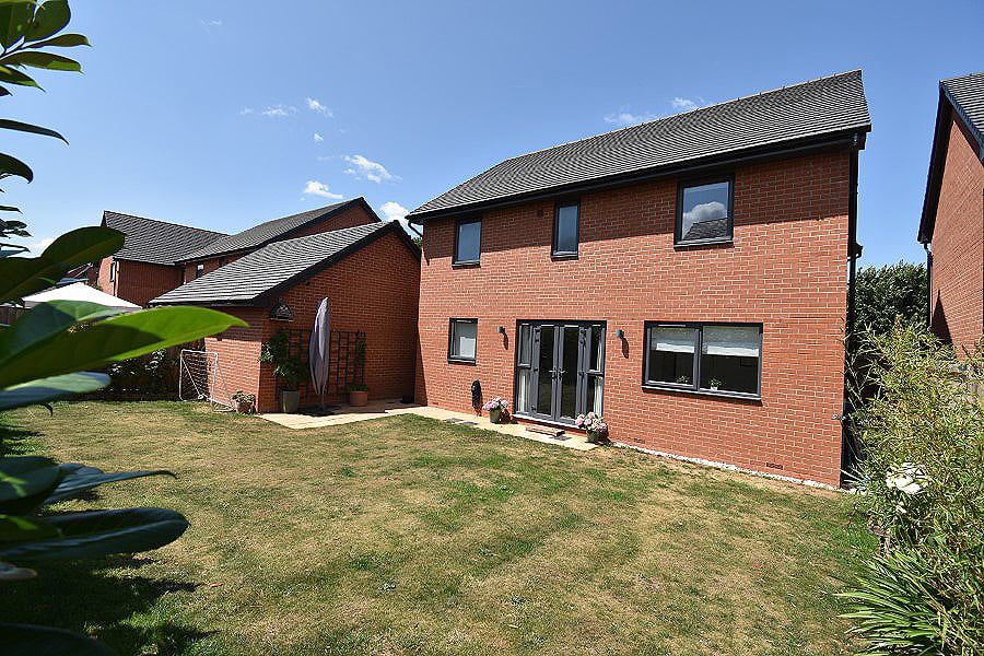 Property photo 3 of 20