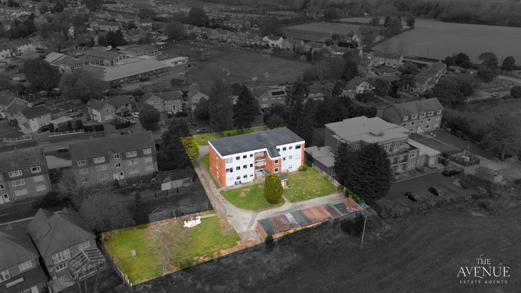 Property photo 2 of 30 4086554