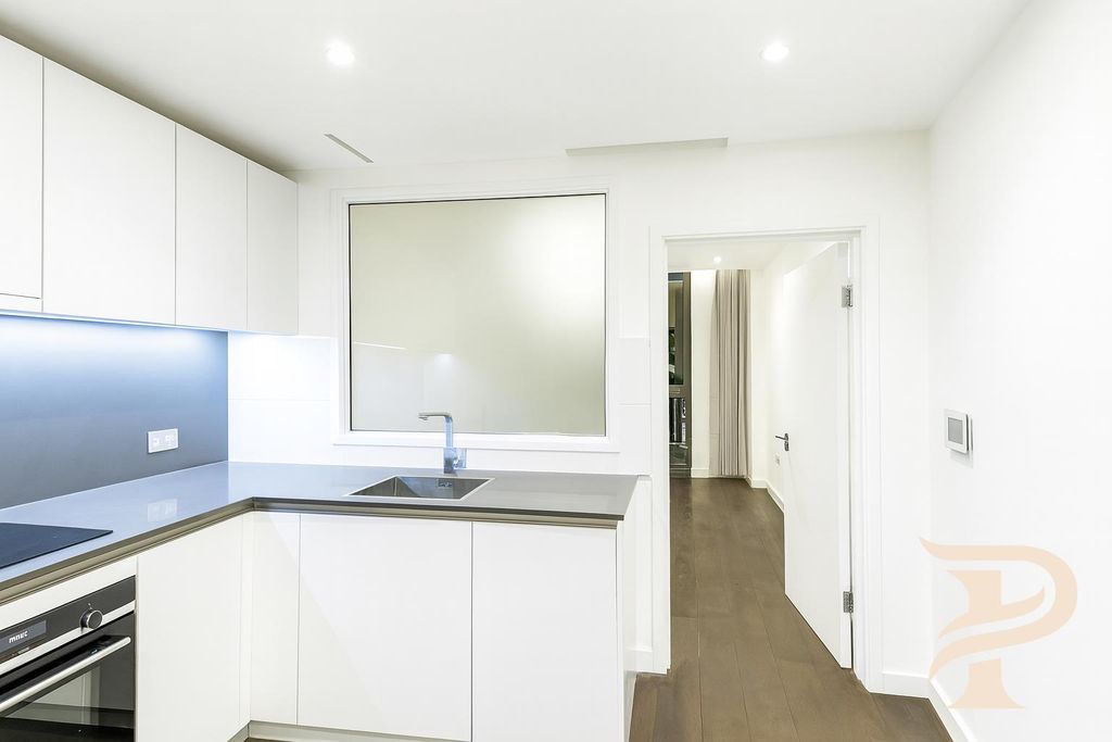 Property photo 3 of 6 Bondway