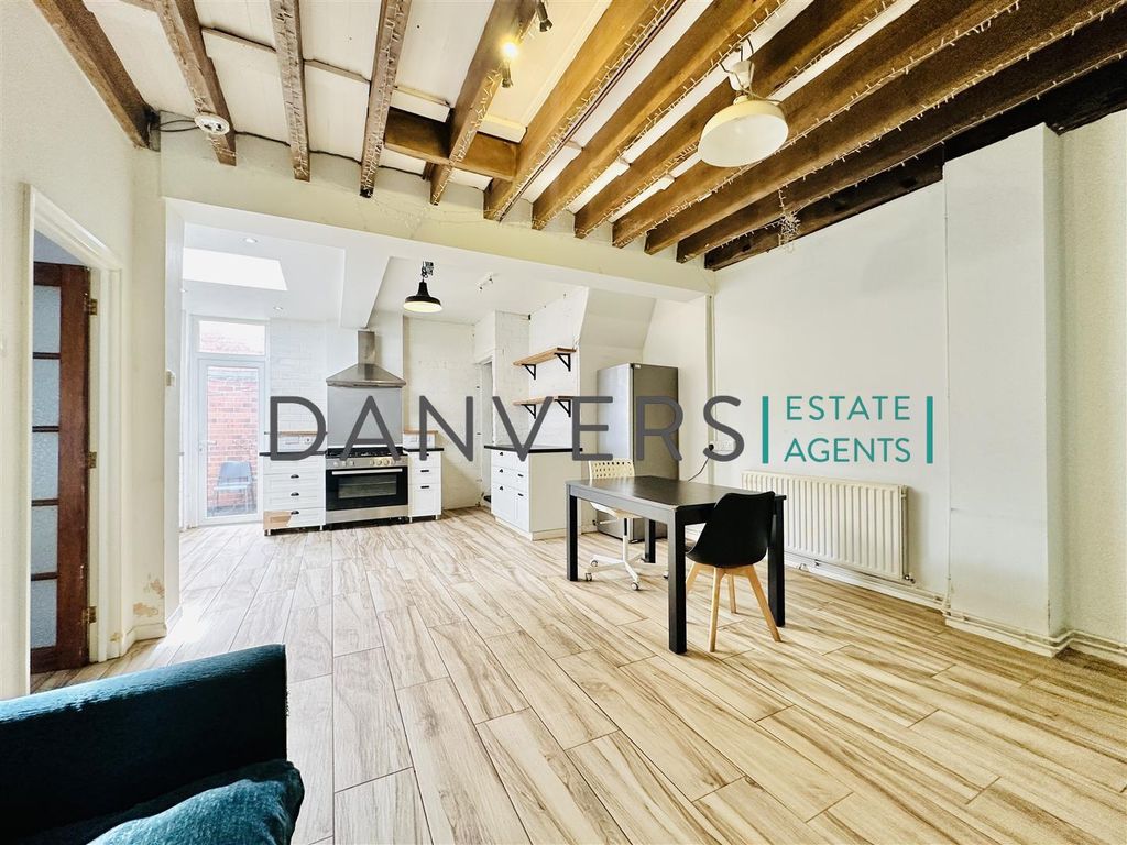 Property photo 2 of 9 Livingdining Area.Jpg