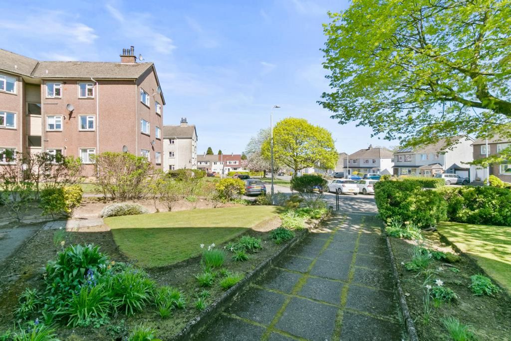 Additional image 18 of 2 bed flat for saleAlexander Avenue, Eaglesham G76