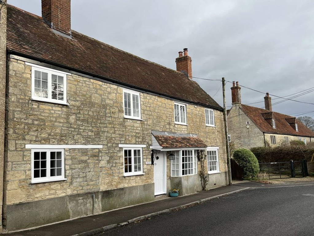 Property photo 1 of 18