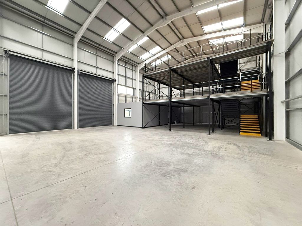 Property photo 3 of 14